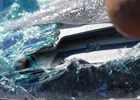 2003 Ford F250 Super Duty из США, поврежденный, VIN 1FTNW20P03EC06844